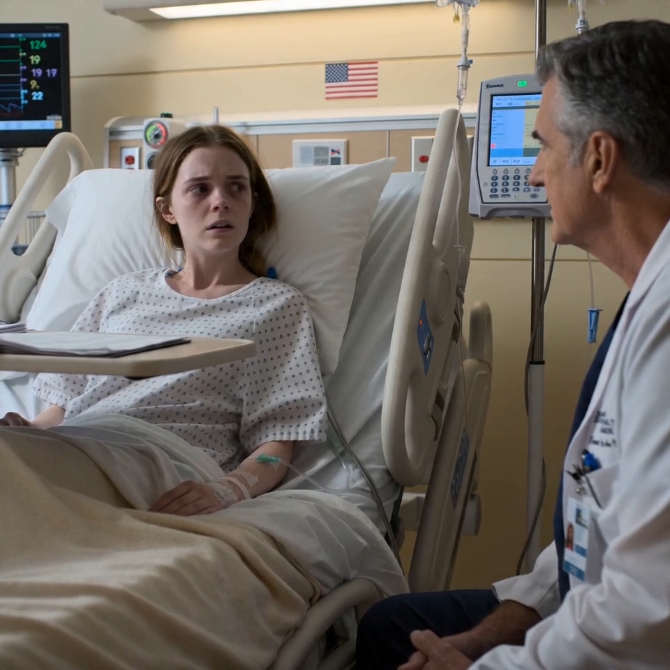 My appendix burst at 2 a.m. I called my parents 17 times. When I woke up after surgery, my doctor said my mother had tried to have me discharged early—and the stranger standing in my doorway had heard every word.