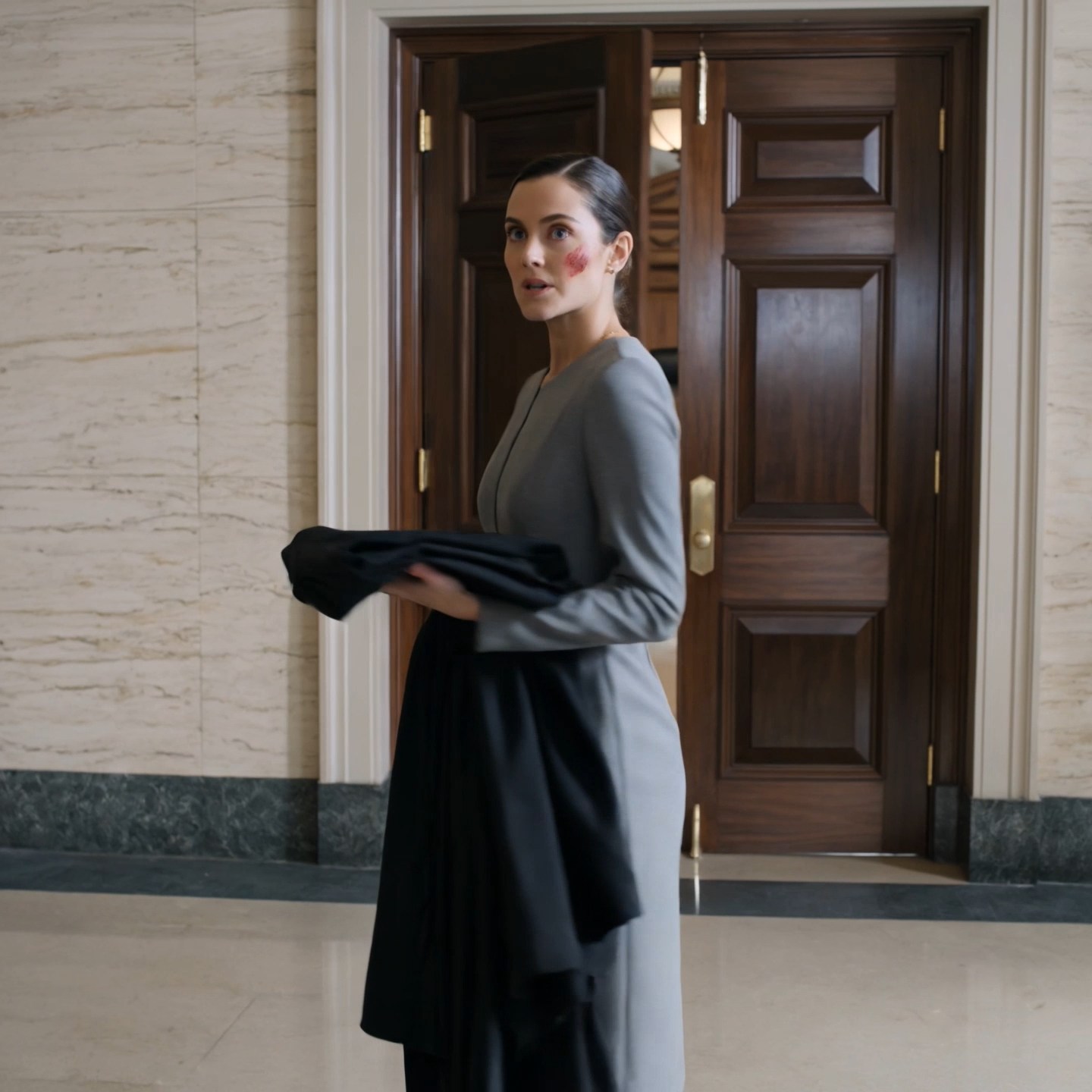 His mistress slapped me in the courthouse hallway. My mother-in-law laughed. My husband looked away. Then the courtroom door opened, and her face changed.