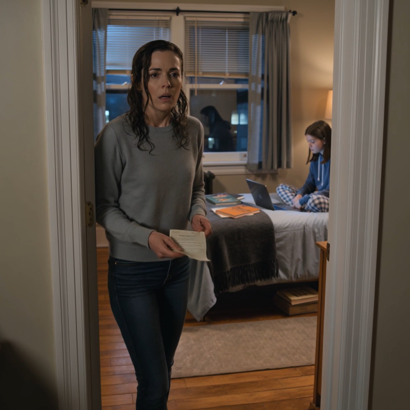 LS The day I learned my ex-husband had emptied our daughter’s trust fund and run off to Las Vegas with his girlfriend, I was sitting on the kitchen floor in a pair of damp socks, staring at my phone as if the screen might suddenly admit it had made a mistake.